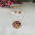 Pearl Circle Kemp Pendant Short Necklace Set
