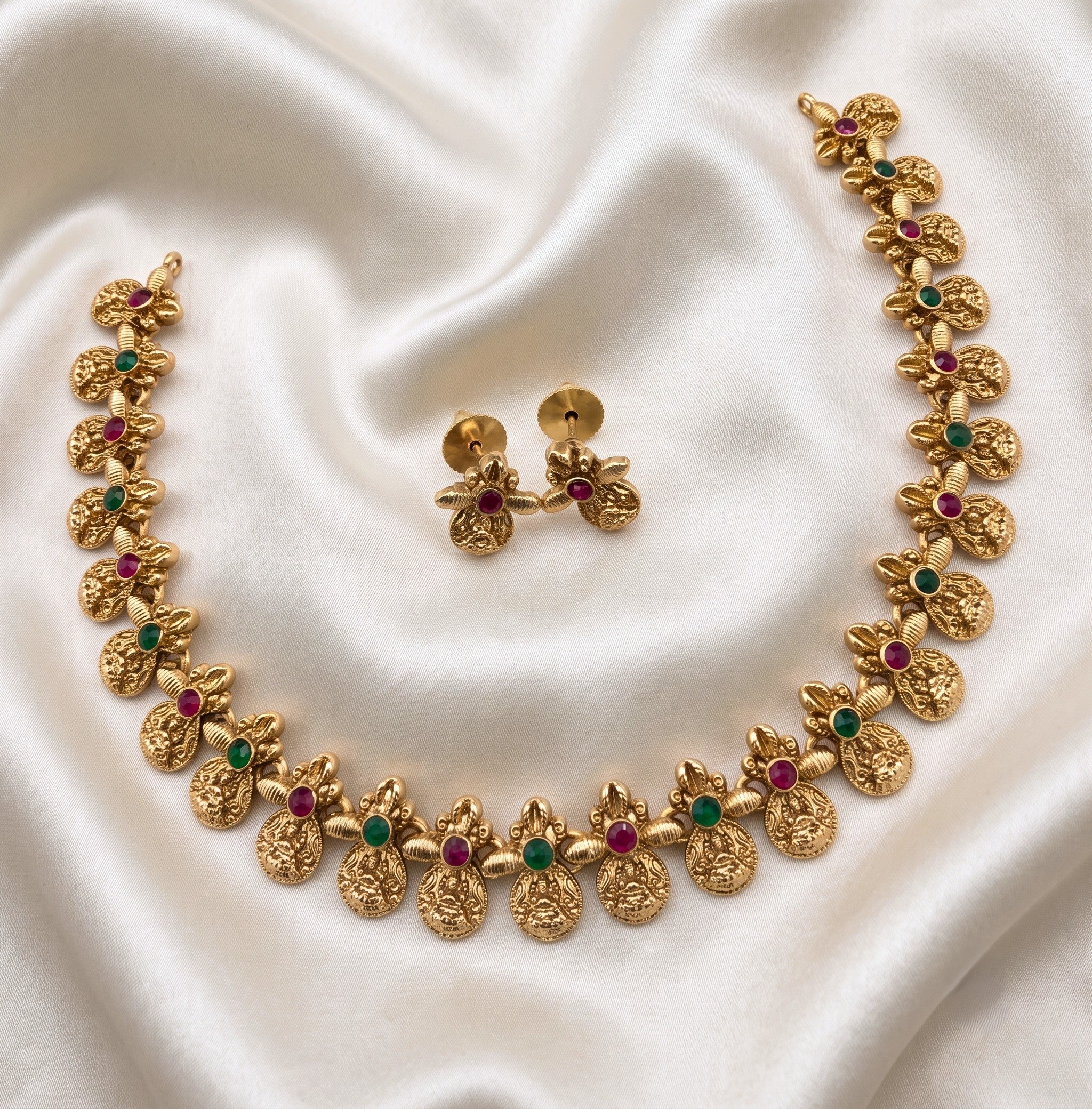 Antique Gold Kemp Lakshmi Coin Necklace Set