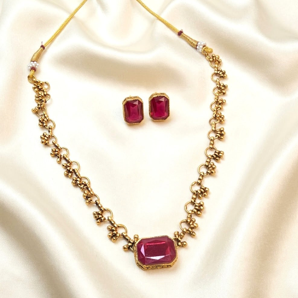 Cluster Ghungroo Gemstone Necklace Set