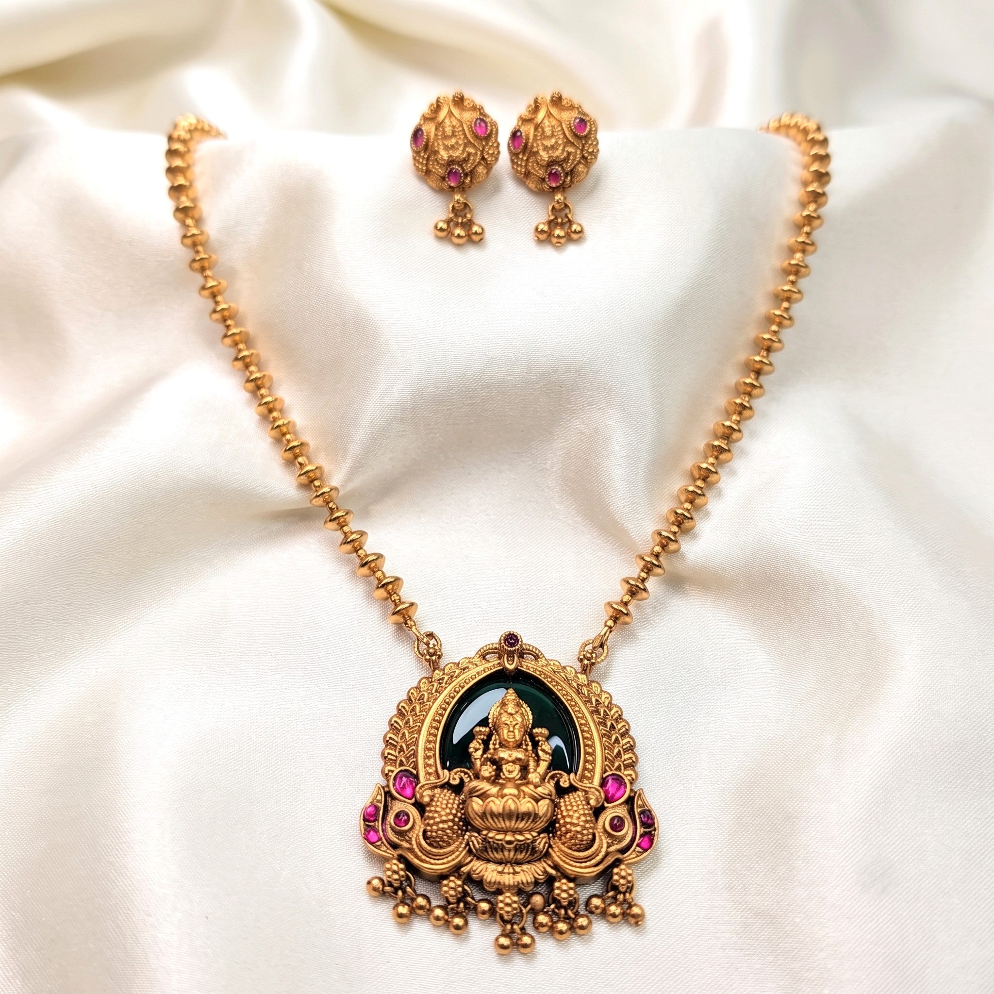 Emerald Glass Stone Lakshmi Pendant Necklace Set
