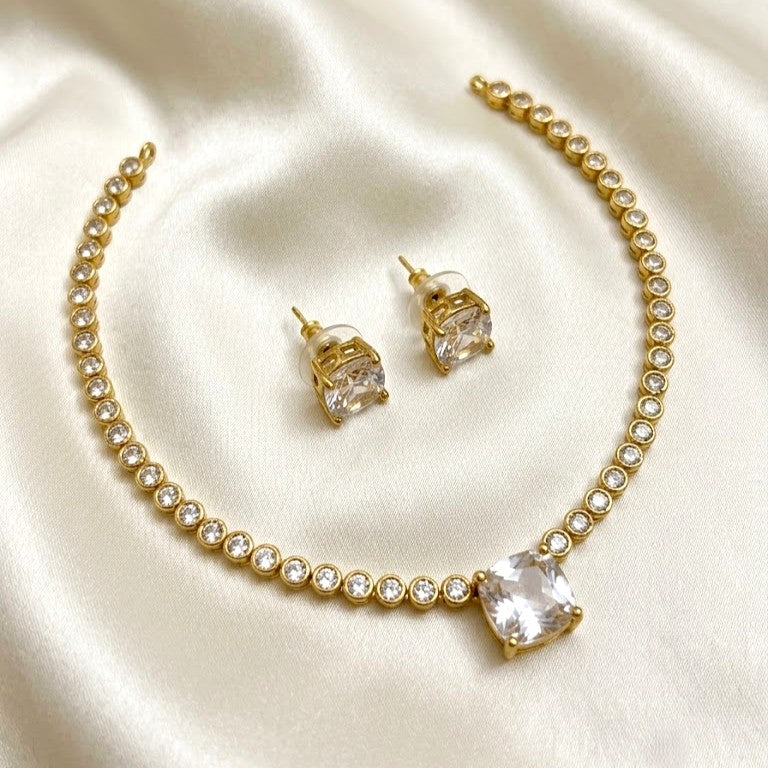 Elegant Gemstone AD Replica Victorian Necklace Set