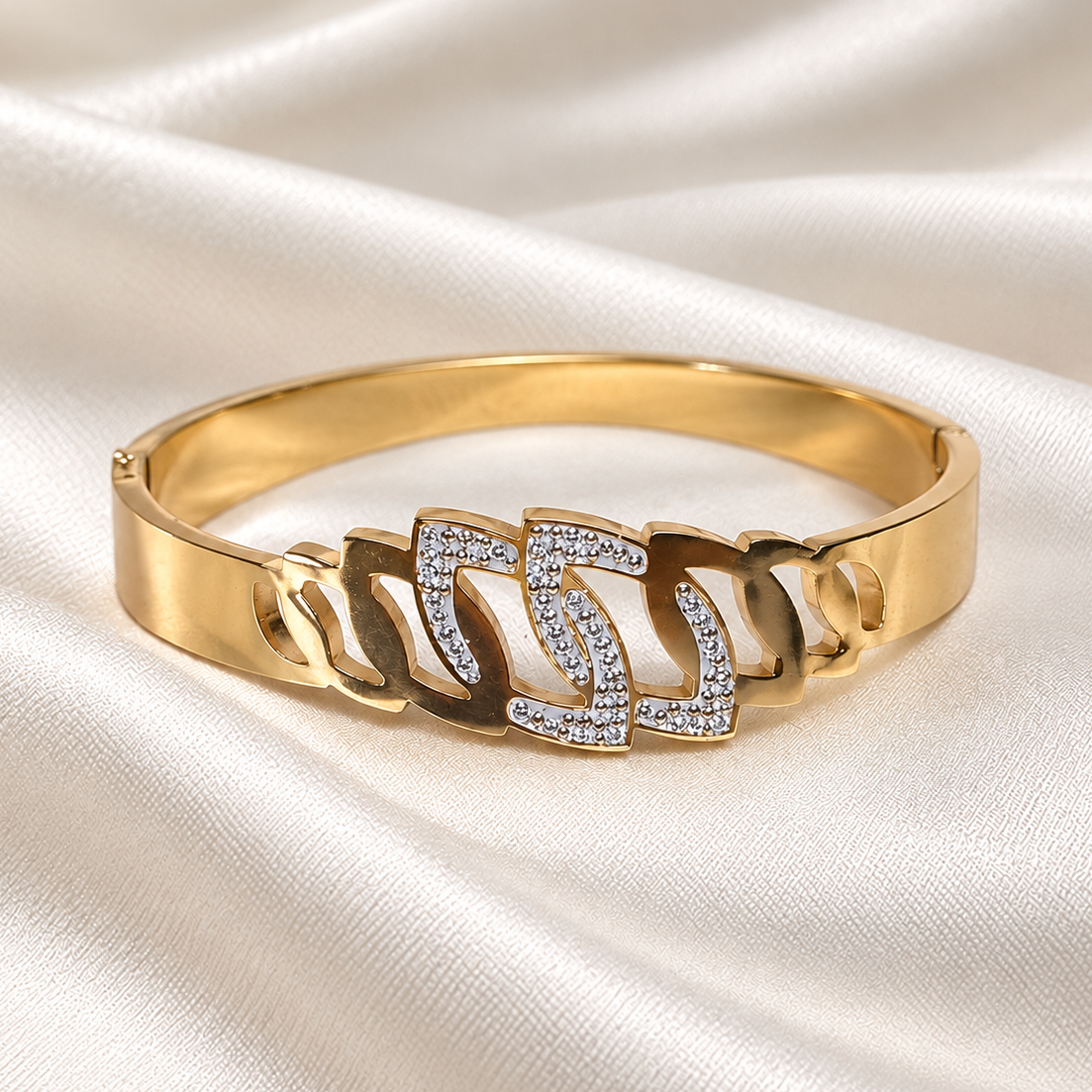 Anti-Tarnish Mandorla Matte Gold Bangle Bracelet