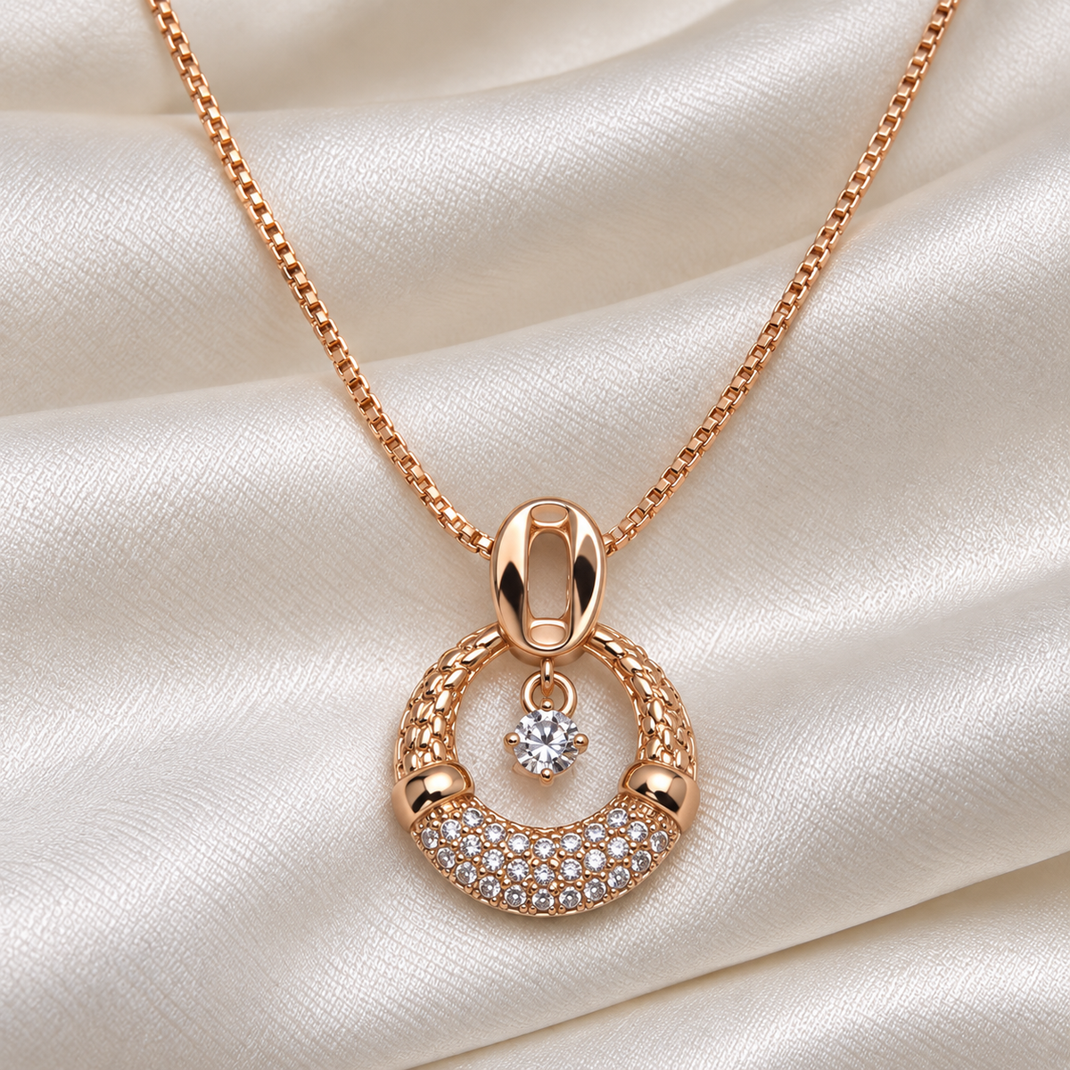 Rose Gold Circle American Diamond Pendant Chain