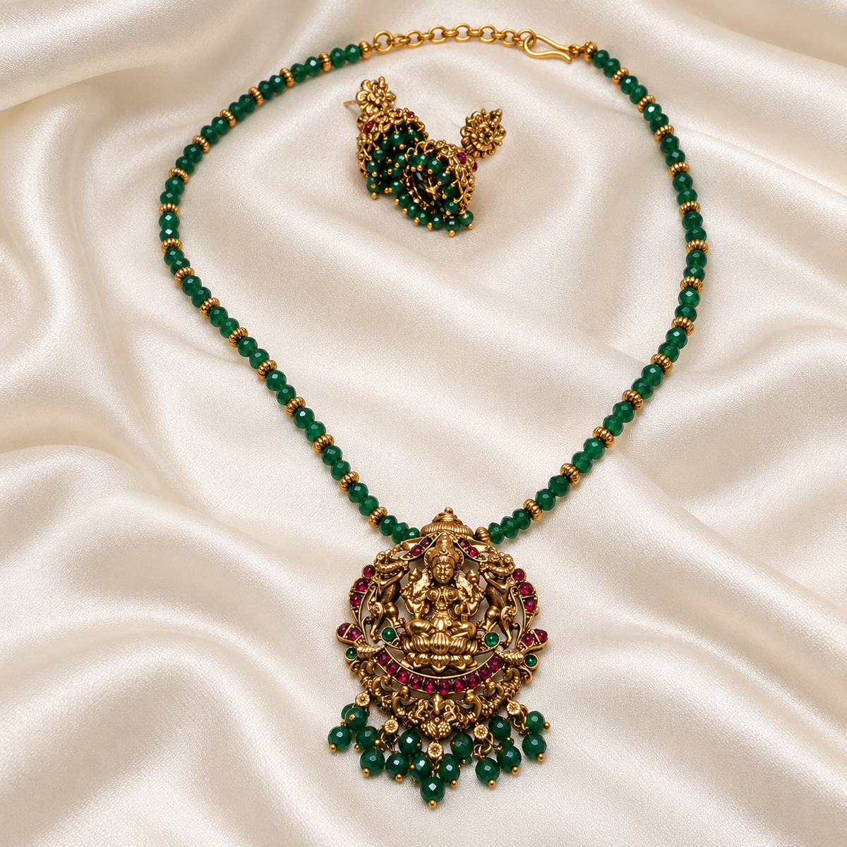 Nagas Lakshmi Crystal Bead Necklace Set