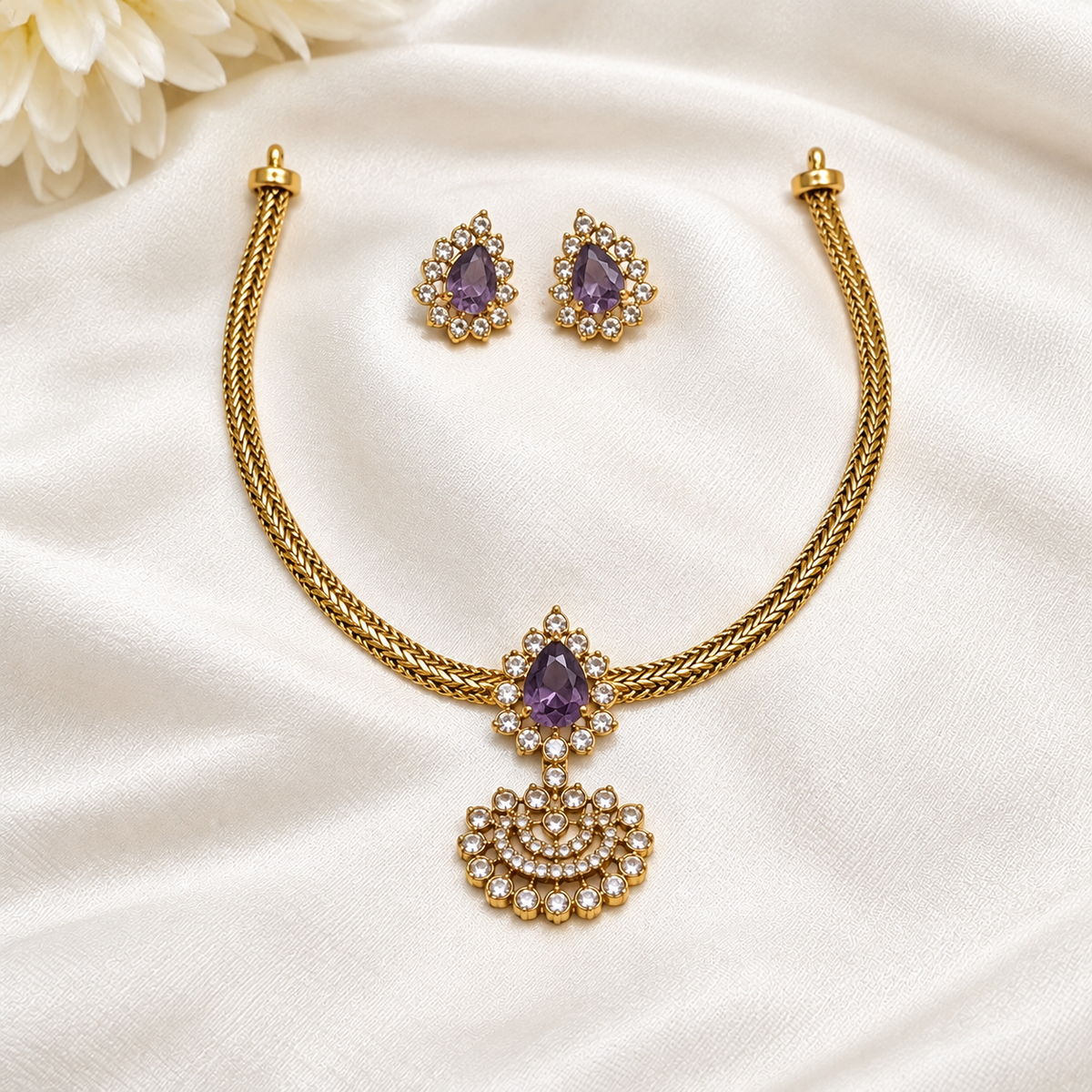 Traditional AD Pendant Attigai Necklace Set