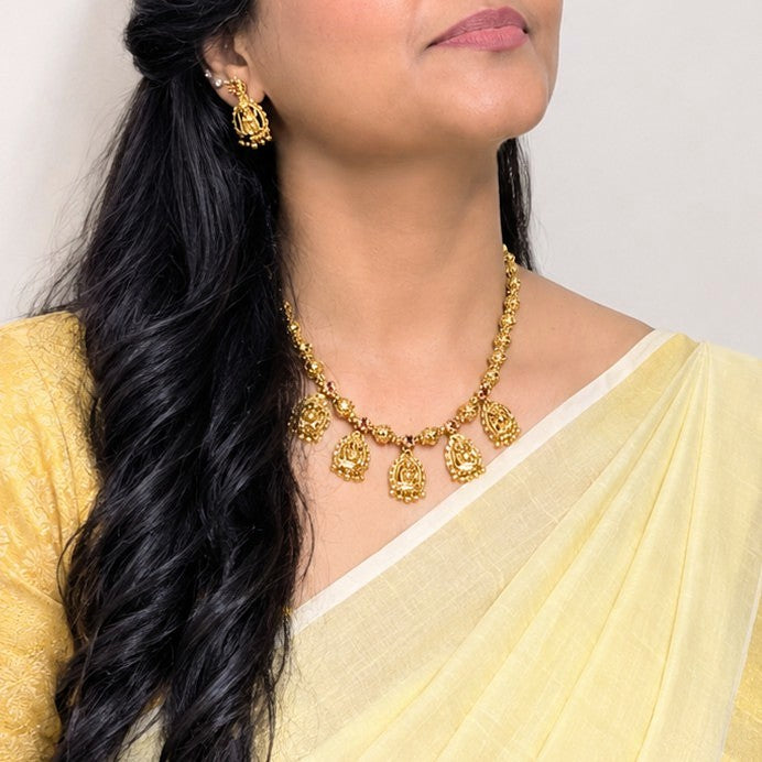 Ruby Lakshmi Ball Antique Gold Necklace Set