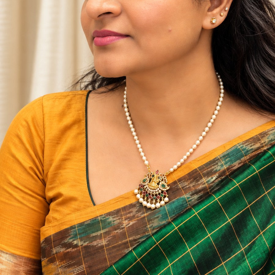 Pearl Lakshmi Pendant Short Necklace