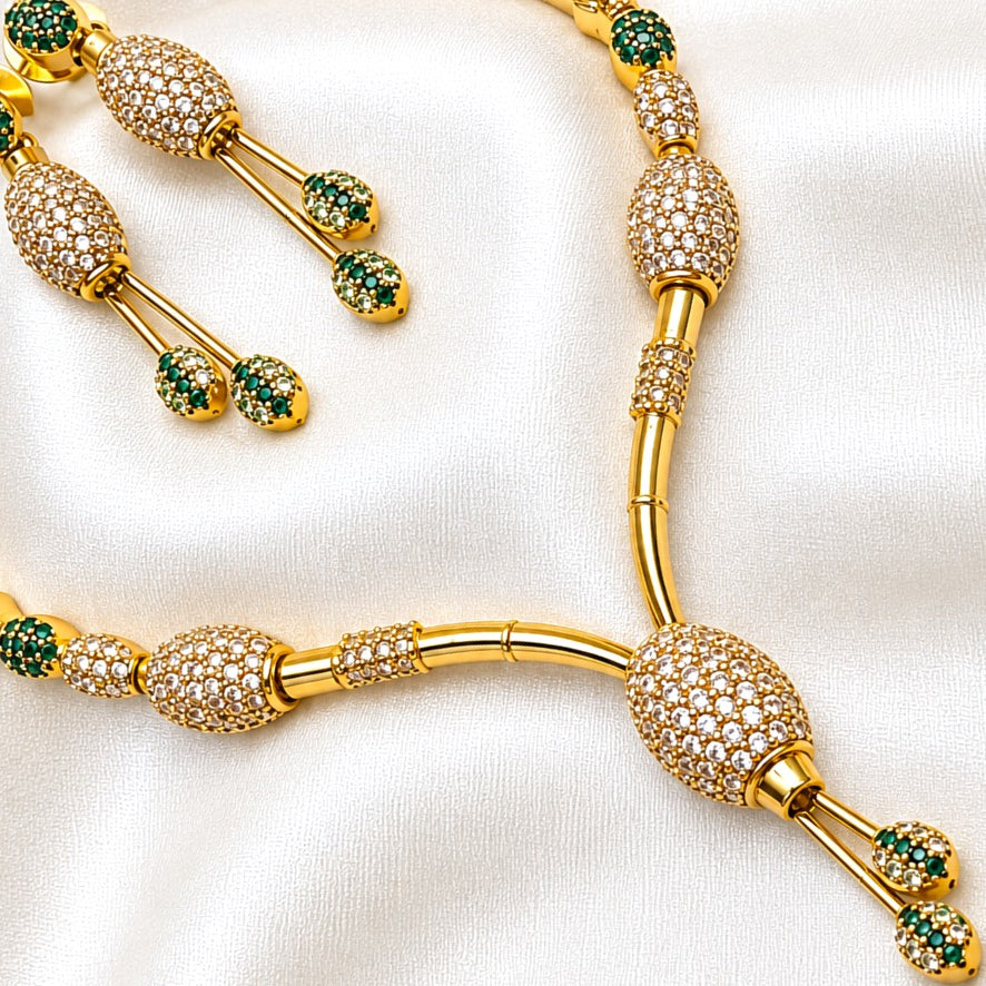 Statement Emerald Diamond Drop Necklace Set