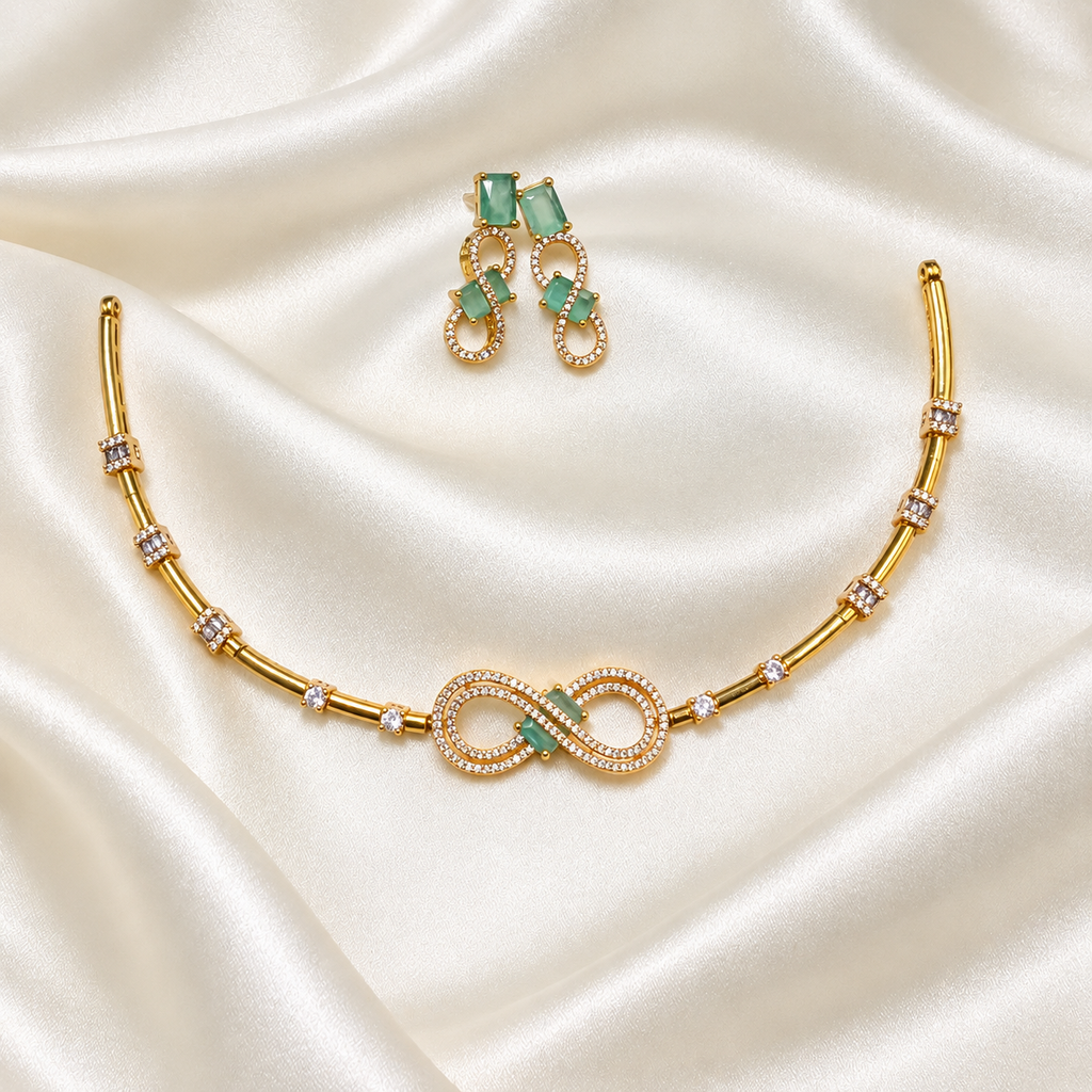 Green Aventurine Infinite Hasli Necklace Set