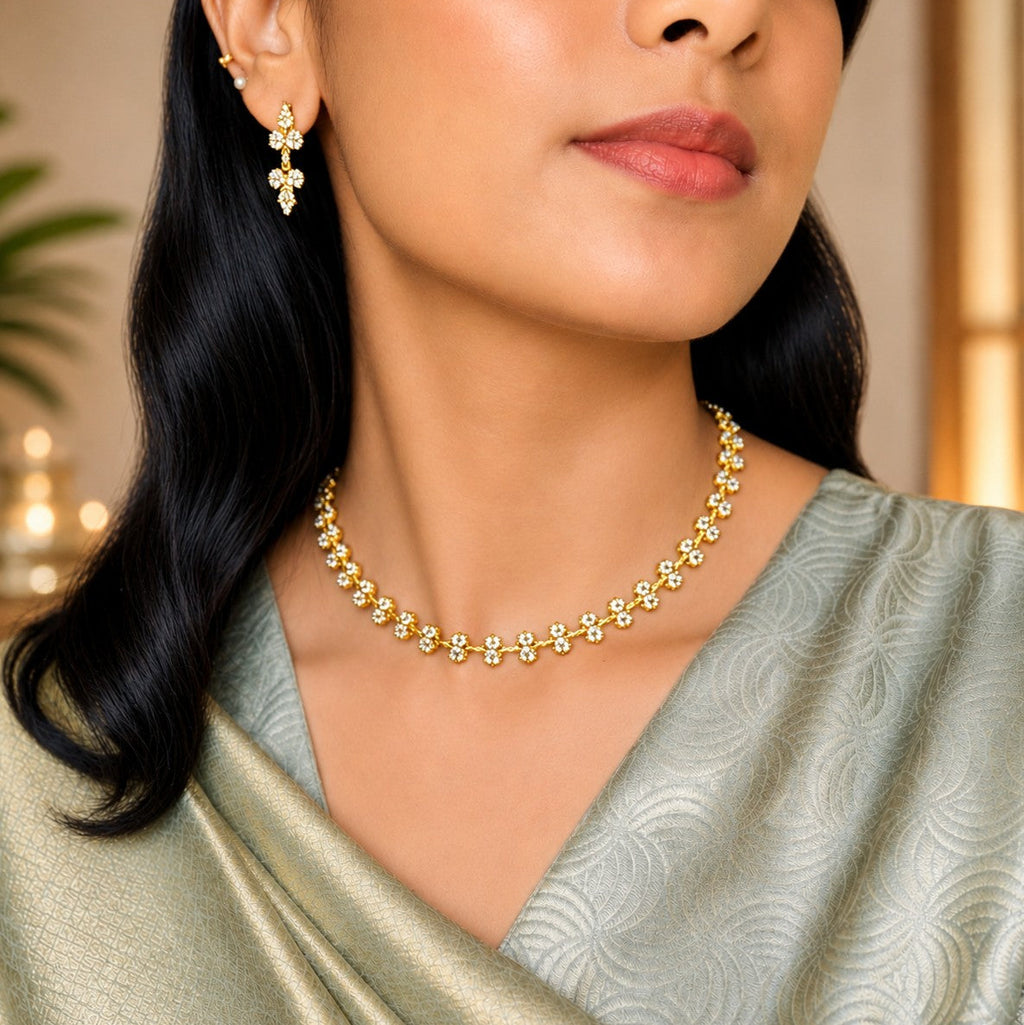 Arhoha Antique Gold Diamond Replica Loop Simple Partywear Necklace Set