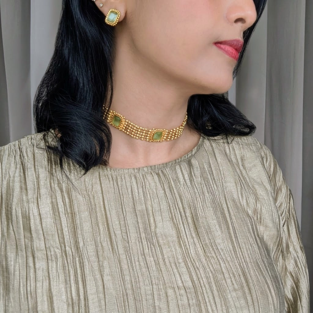 Matte Gold Pastel Green Choker Necklace Set