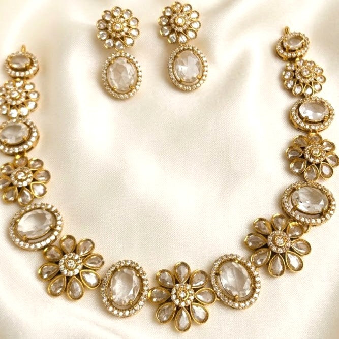 Floral Gemstone Polki Victorian Necklace Set