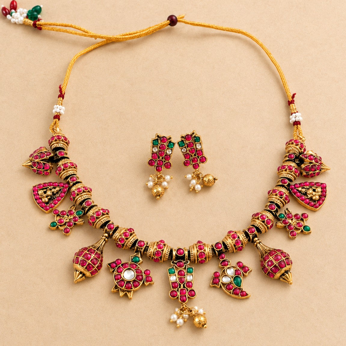 Traditional  Temple Design Kemp Necklace Set
