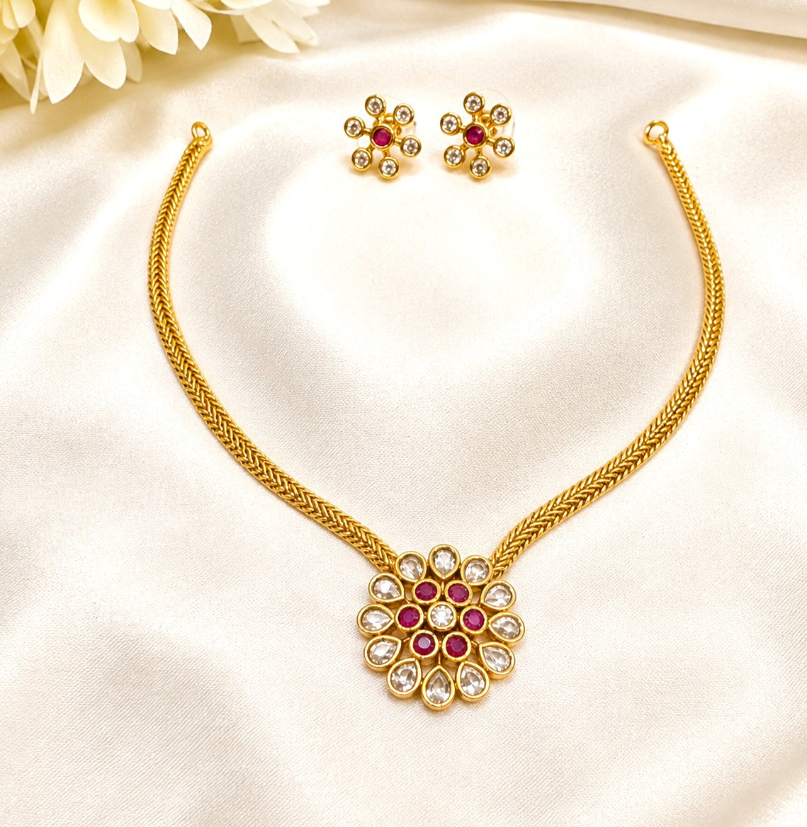 Floral AD Pendant Attigai Necklace Set