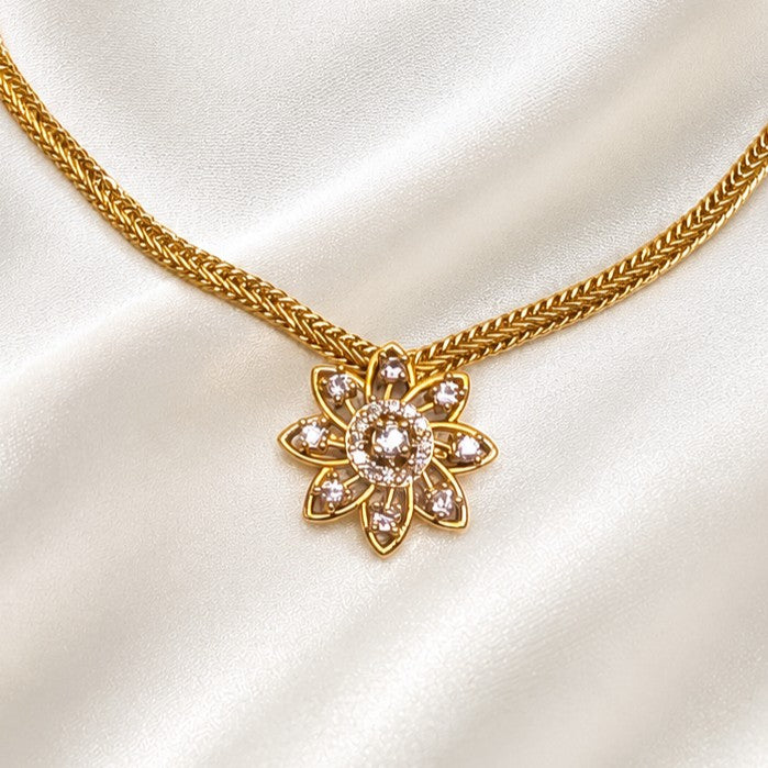AD Floral Pendant Attigai Necklace Set
