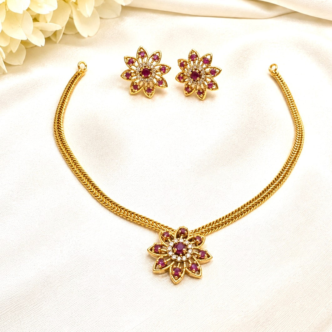 AD Floral Pendant Attigai Necklace Set
