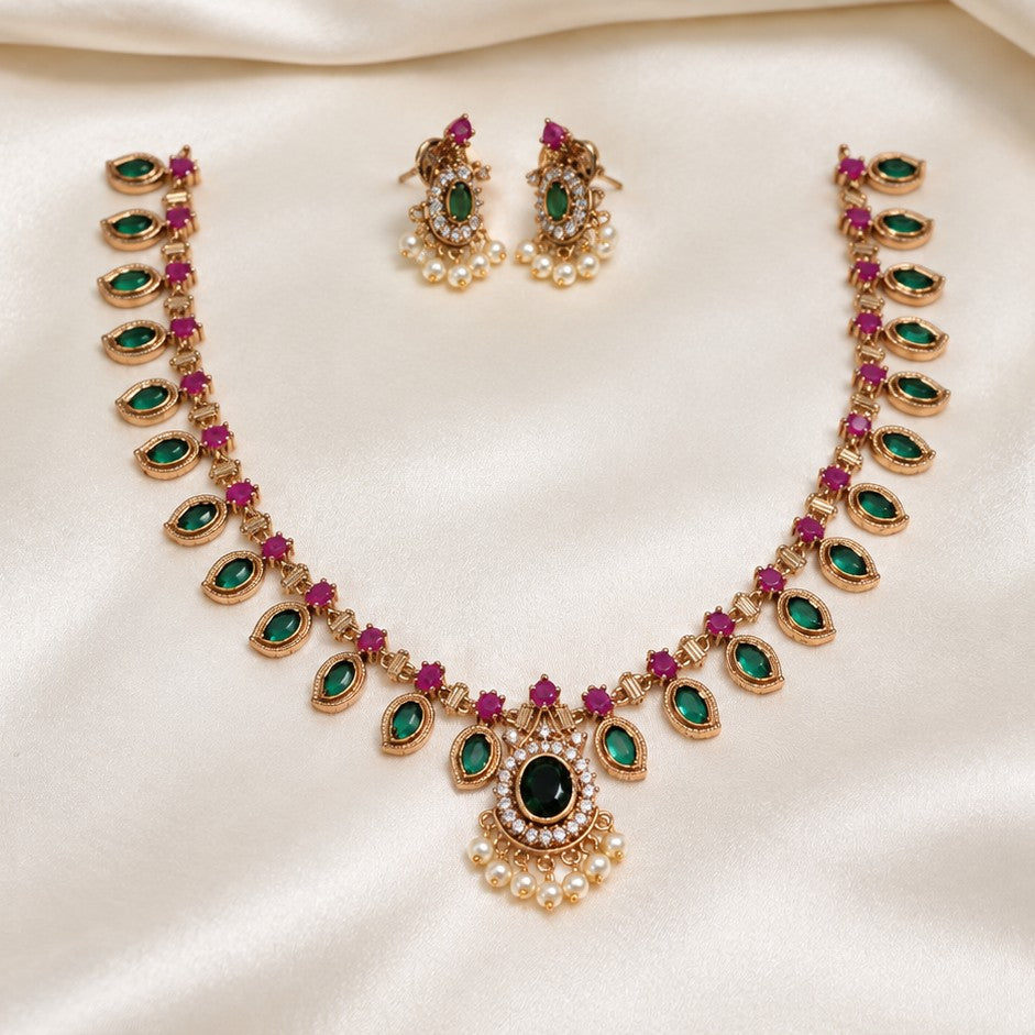 Traditional Green Palakka  Necklace Set