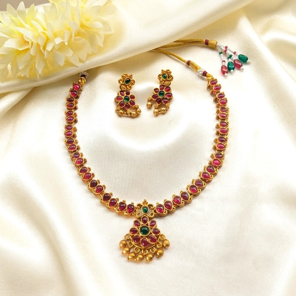 Kemp Mango Attigai Necklace Set