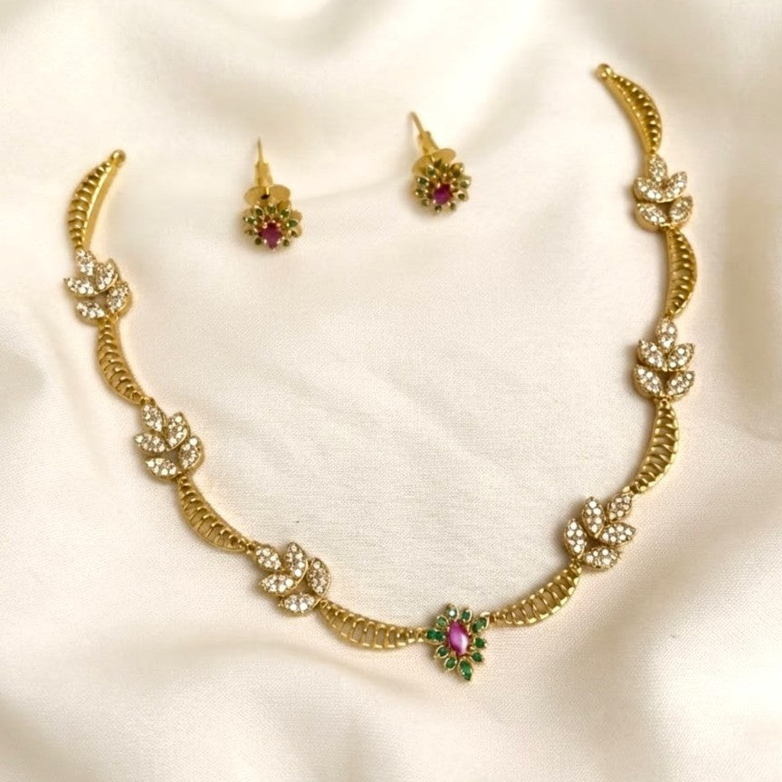 Floral AD Antique Gold Necklace Set