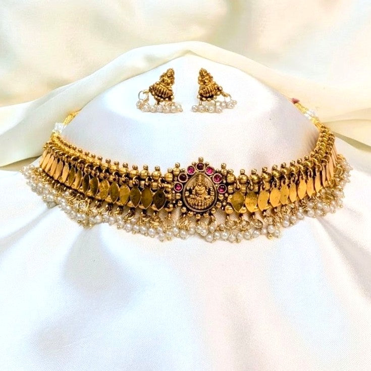 Elakkathaali Mala traditional kerala malayali bride