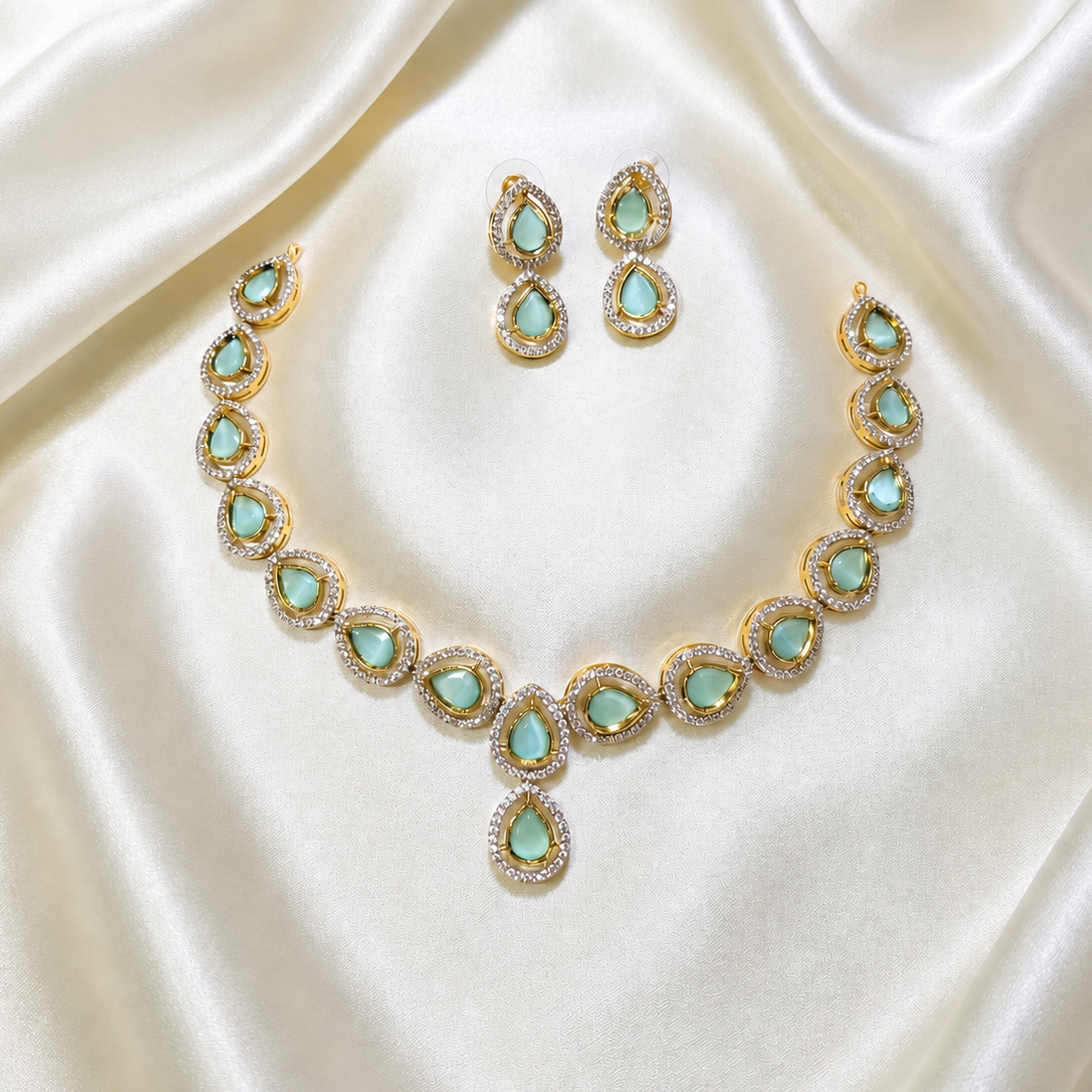 Victorian Drop Antique Gold Green Aventurine Necklace Set